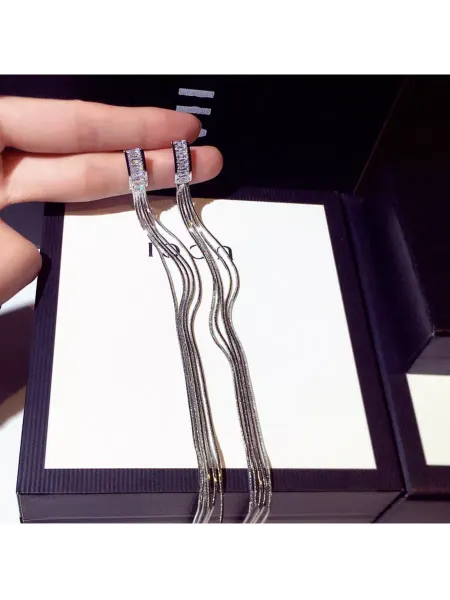 Amely Rid Серьги бижутерия гвоздики крупные длинные необычные