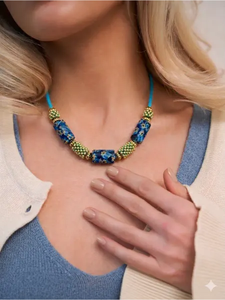 Aura Crystal Jewelry Колье из стеклянных бусин ручной работы