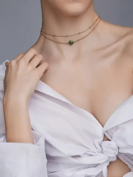 Nothing but Love Колье двойное цепочка с подвеской с камнем на шею