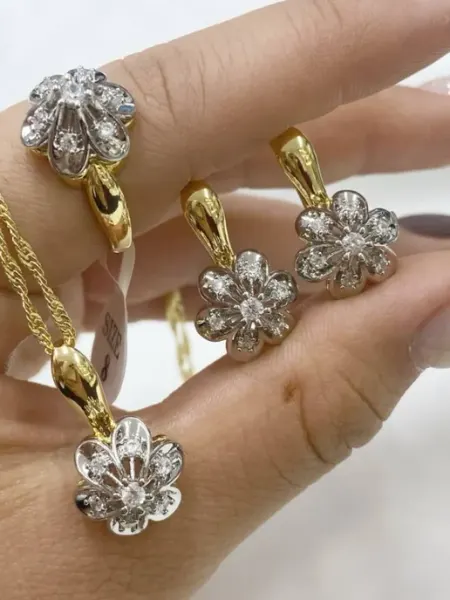 DIAMOND COLLECTION Комплект бижутерии серьги, кольцо и кулон набор