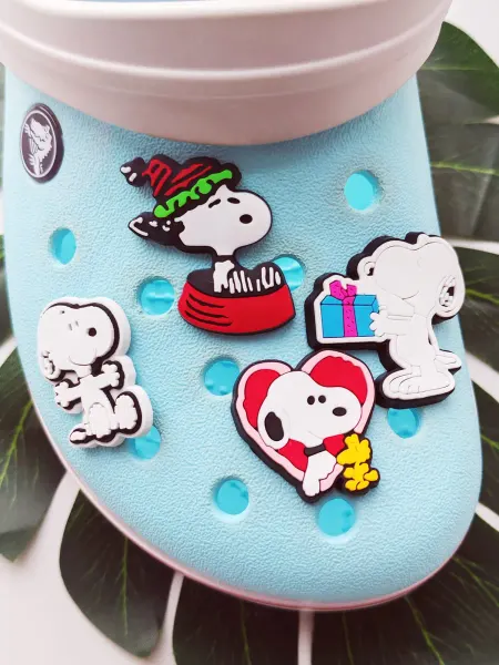 Fun_Jibz Джибитс Снупи набор 5 шт на crocs мультяшки