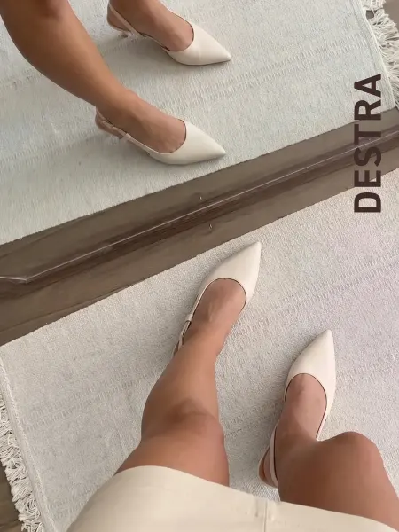 Destra Туфли на низком каблуке слингбэки летние
