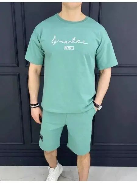 Fashion Wind Костюм спортивный с шортами больших размеров