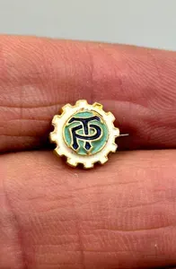 Членский знак ДСО Трудовые Резервы. Значок . Знак СССР. Спорт