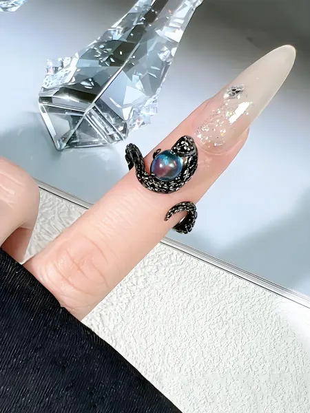 LAWE GOTHIC Безразмерное регулируемое готическое кольцо Snake Moonstone
