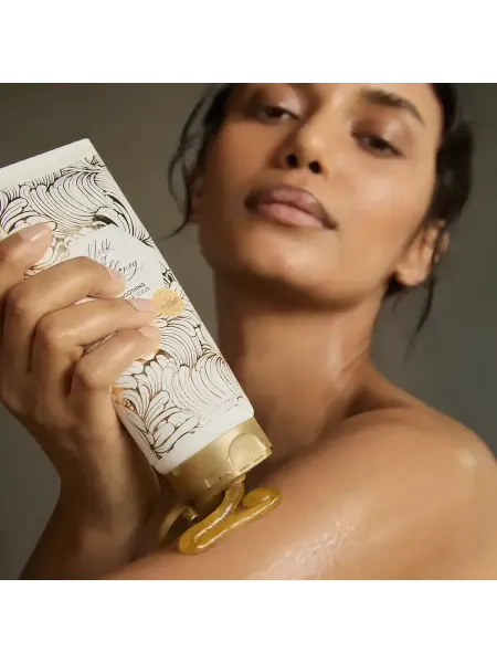 Сахарный скраб для тела Milk & Honey Gold