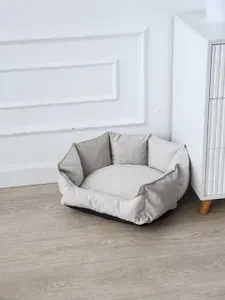 Лежак лежанка для кошек собак животных мелких и средних пород