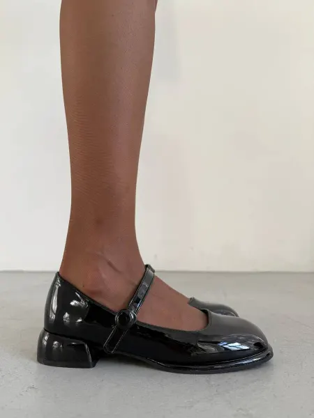 Kami Shoes Туфли на низком каблуке с ремешком мери джейн