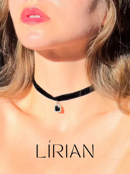 LIRIAN Чокер черный на шею бархатный с подвеской