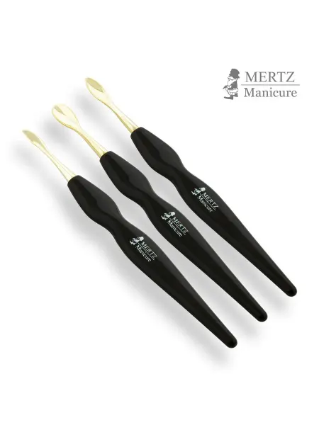 MERTZ Инструмент для удаления кутикулы