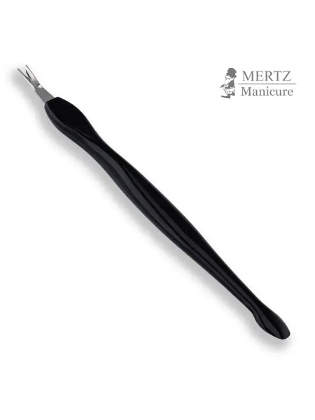 MERTZ Маникюрный нож для удаления кутикулы