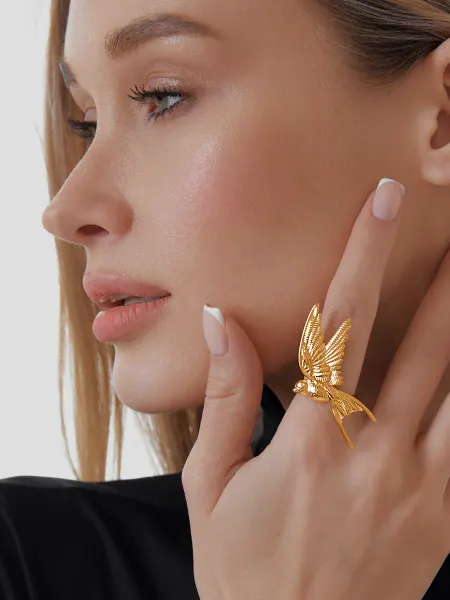 Soul Sister Outlet Кольцо птица под золото бижутерия