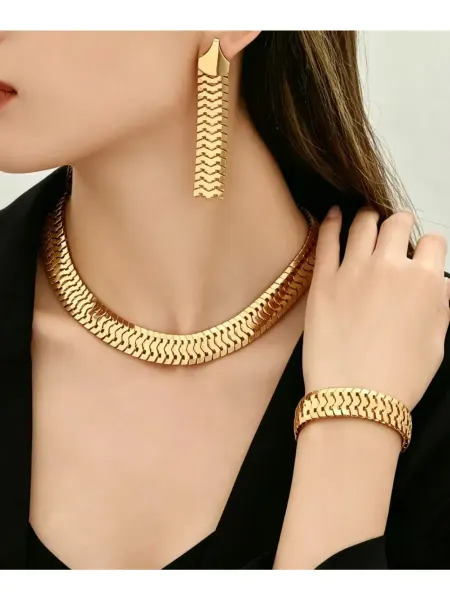 Vera Shine Бижутерия комплект серьги, колье и браслет
