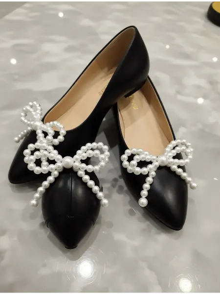 Обвес для обуви жемчужный на клипсе
