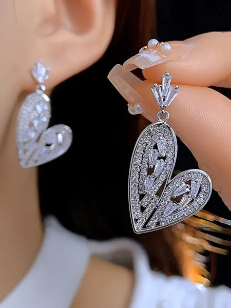 BijouBijou Серьги вечерние бижутерия Сердце