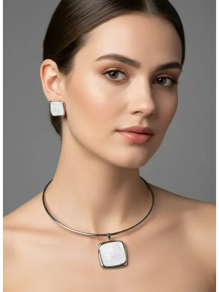 AlenkaShop Колье и серьги серебристый с камнем