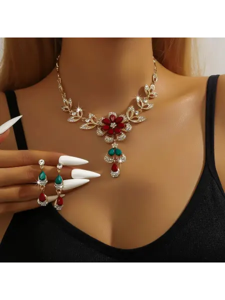 ROE L&K комплект бижутерии со стразами