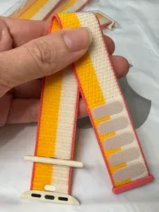 Ремешок нейлоновый/тканевый Sport Loop (Без коробки) Maize/White для Apple Watch 38-40-41mm (Series 1-9) & SE 1-2 & 42mm (Series 10-11) ML2N3ZM/A
