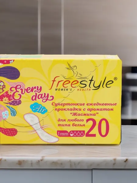 Прокладки женские ежедневные Free Style Every Day, с ароматом жасмина, 0.5 капля, 20 шт