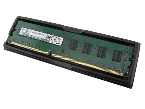 Samsung Оперативная память DDR3 оперативная память для ПК - 4GB DIMM 1333 Mhz PC-10600 DDR3, 1333 МГц, 1 x 4 ГБ (для компьютера)