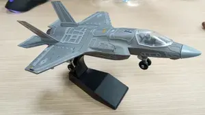 F-35 истребитель США 1/72 пластик собранный крашеный