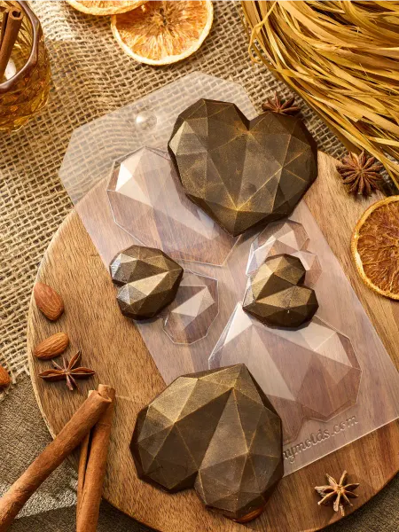 AnyMolds Ассорти алмазное сердце форма пластиковая для шоколада