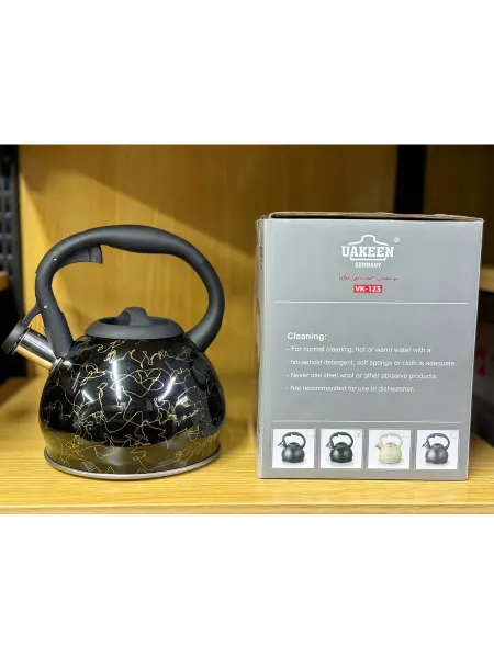 Uakeen Чайник со свистком 1л черный с золотом