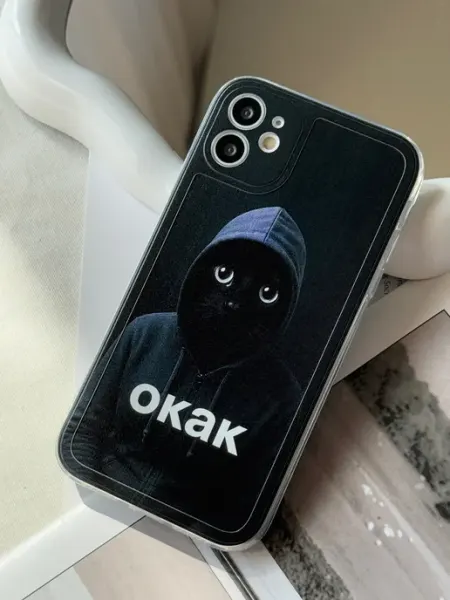 CaseLove Чехол на iPhone 11 черный Кот ОКАК