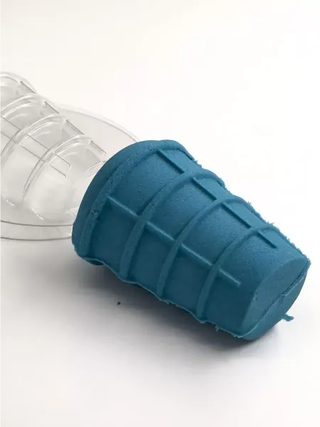 AnyMolds Мороженое в стаканчике формы бомбочек (2 шт) из пластика