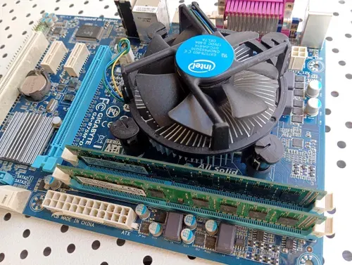 Gigabyte KIT: GA-B75M-D3V, LGA 1155, DDR3, Материнская плата
