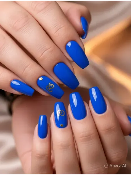 CRISTINANAILS Гель лак для ногтей яркий синий летний цвет
