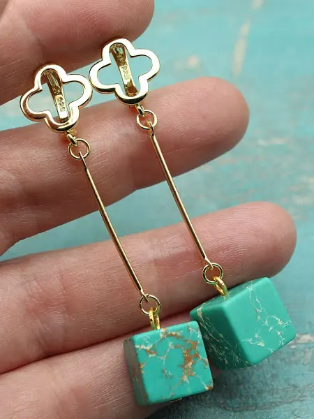 TE jewelry Серьги клевер с натуральным малахитовым камнем "Жюдит"