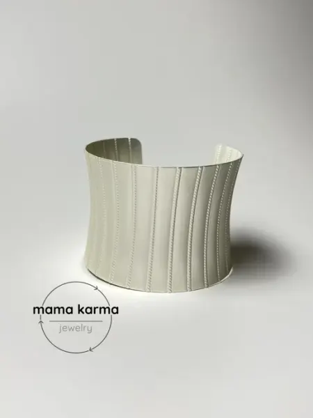 Mama karma Браслет широкий массивный бижутерия