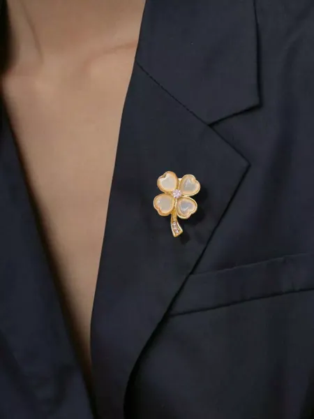 ЗИГЗAГ Брошь миниатюрная для одежды - Клевер