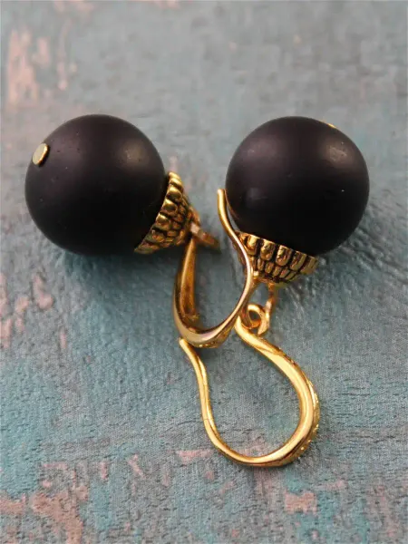 TE jewelry Серьги с черным камнем "Хатшепсут"