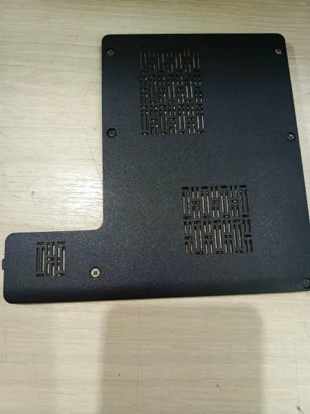 Крышка поддона для ноутбука dell Vostro 1014