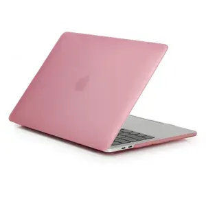 Чехол накладка для ноутбука Apple Macbook Air 13.6 A2681 M2 2022 года - розовый матовый soft touch . Защитный противоударный пластиковый на Макбук Аир 13,6 дюймов М2 пластик с отверстиями Эир Эйр
