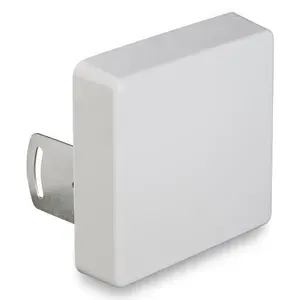 Широкополосная 2G/3G/4G антенна усилением 15дБ KP15-750/2900; Разъем - N-female