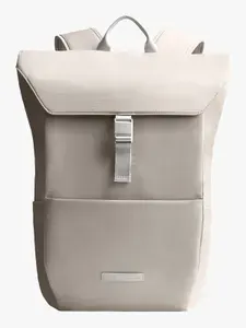 Рюкзак Uniq ARDEN с отделением для ноутбука 15" из водостойкой ткани, 18 л, с ортопедической спинкой, боковым доступом, черный