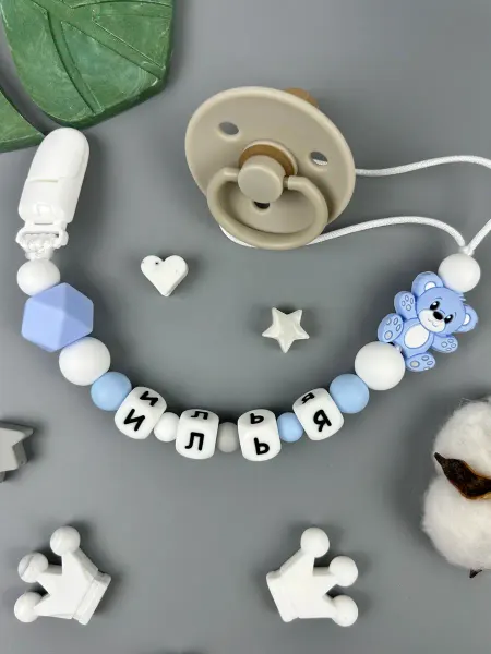 BABY WOODS Именной держатель для соски прорезыватель ИЛЬЯ