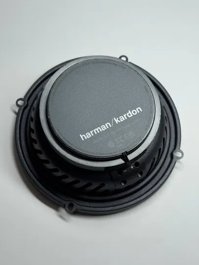 Автомобильная колонка Harman Kardon 16 см (6.5"), Коаксиальный динамик, 4 Ом, 45–50 Вт RMS