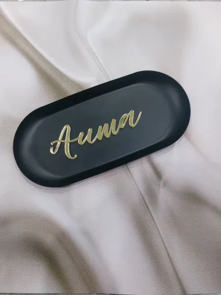Топпер из акрила для торта имя Аиша
