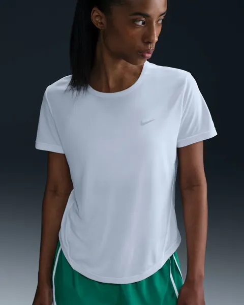 NIKEФутболка спортивная
