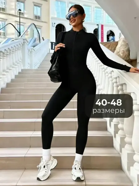 Спортивный комбинезон для фитнеса