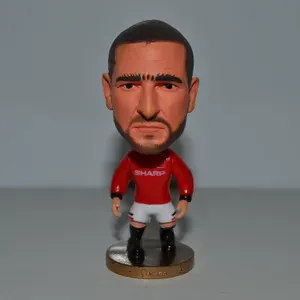 Фигурка футболиста Soccerwe Эрик Кантона MU 1993 1шт.