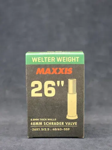 Камера велосипедная Maxxis WelterWeight, 26x1.5/2.5", 48 мм, тип ниппеля - schrader (автомобильный)