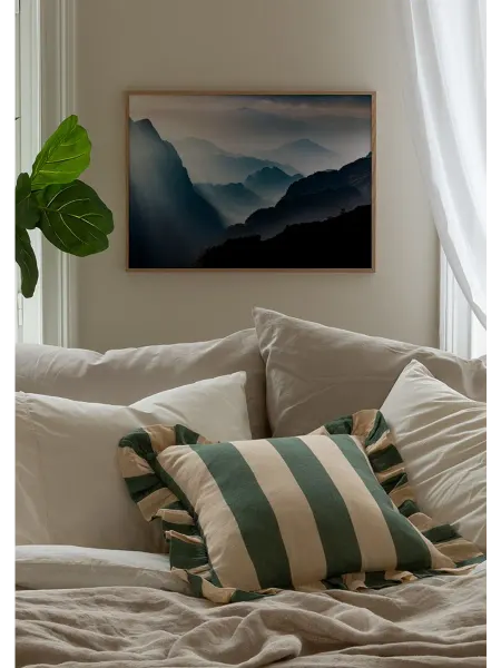 Onllyart Постер 21x30 туманный вид на горы