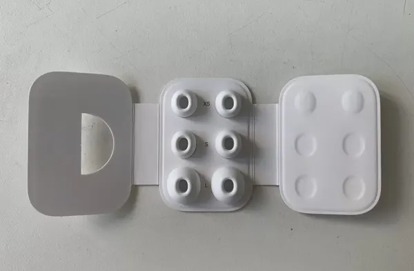 Амбушюры от Apple AirPods Pro 2 новые оригинал ( размеры L, S, XS)