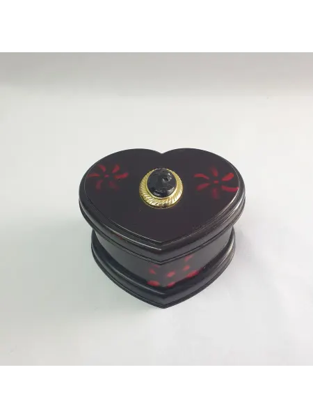 Винтажная шкатулка для обручальных колец 9х8х5 см, пластик