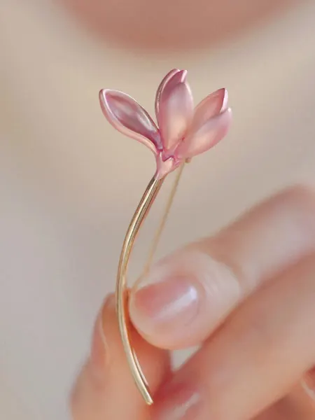 FOR YOU ESPECIALLY 884 Брошь маленький Розовый Подснежник